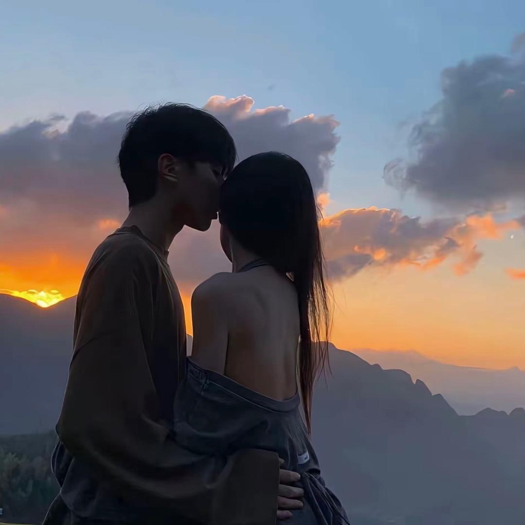 少妇许财愿.