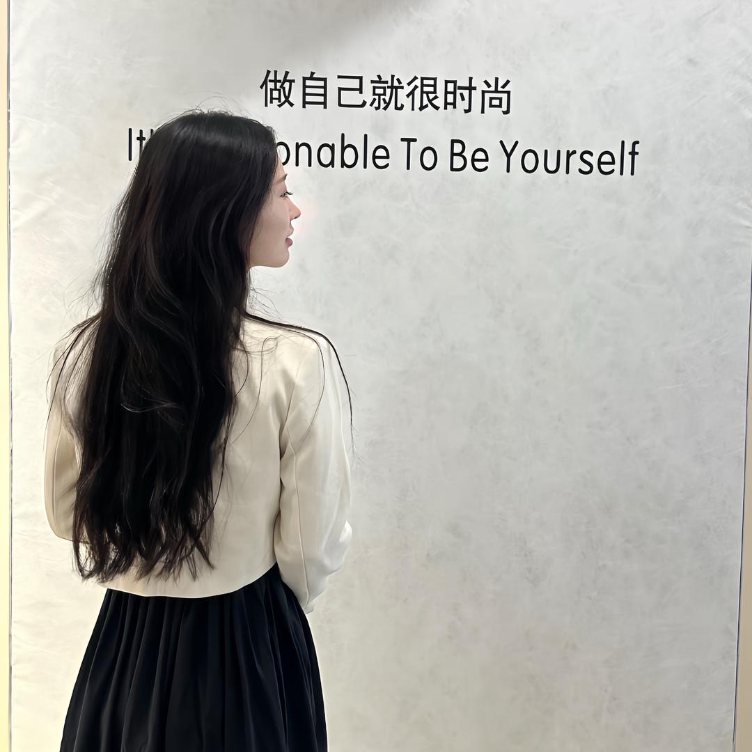 小朱。