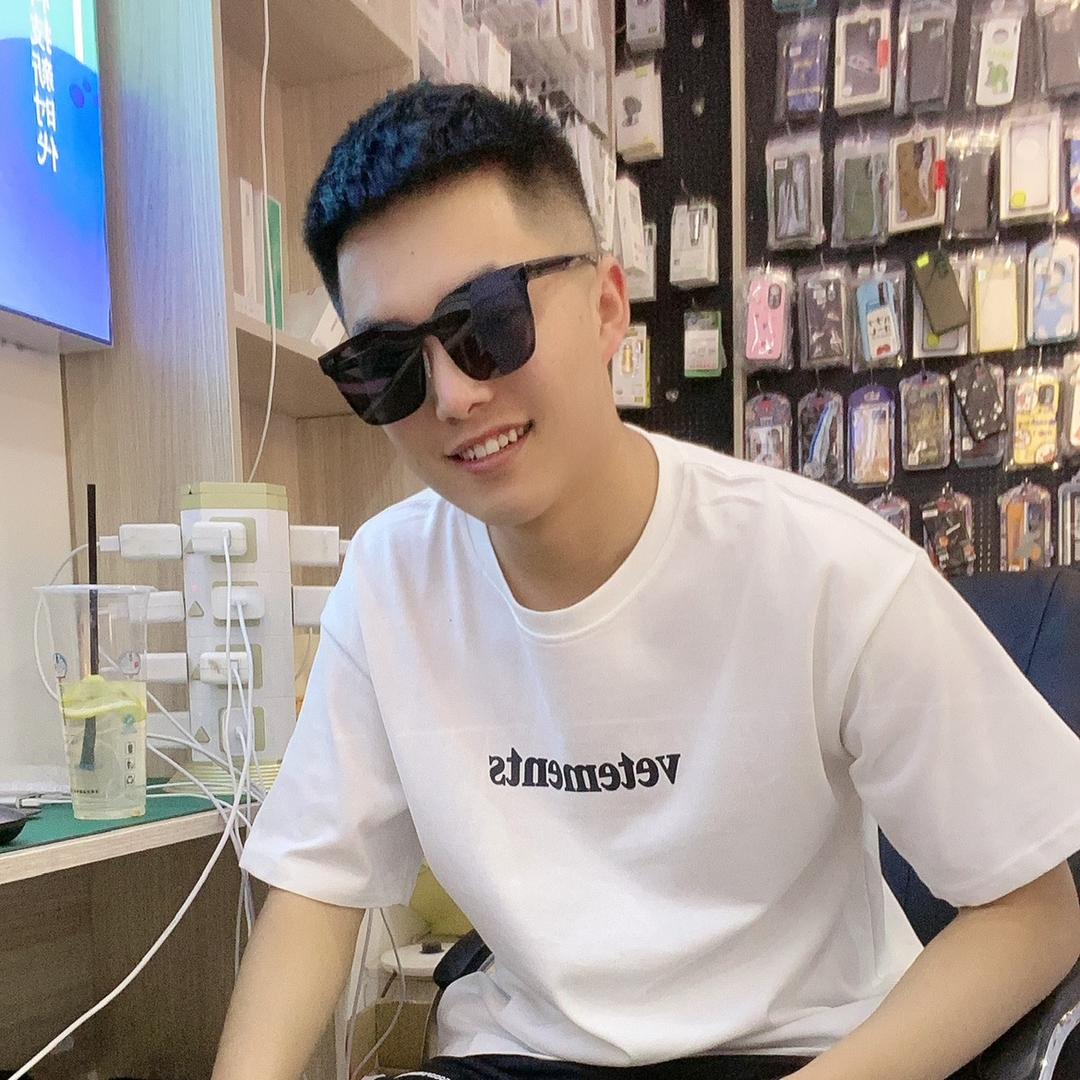 七哥& 永恒数码