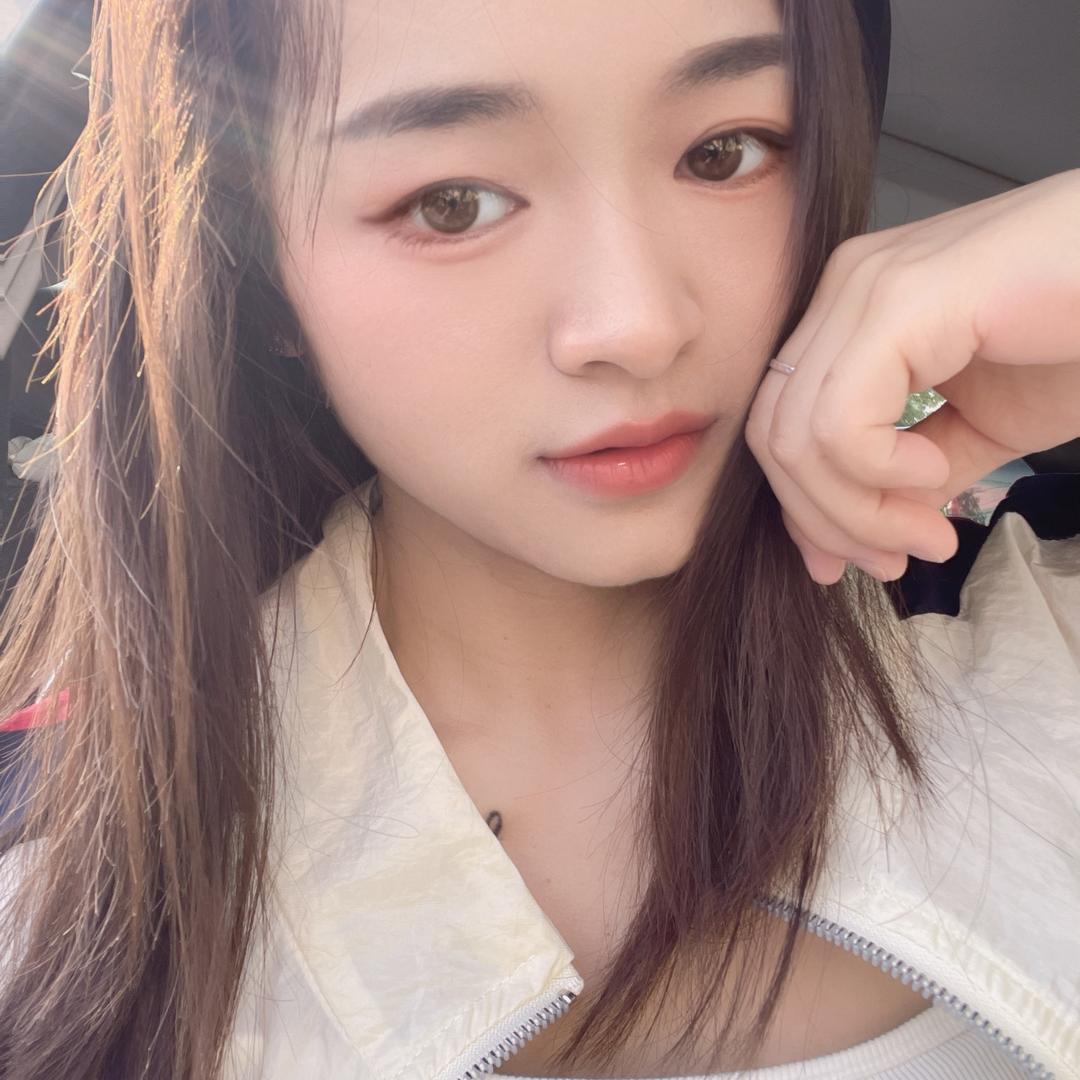 高冷💥的吃货^_^