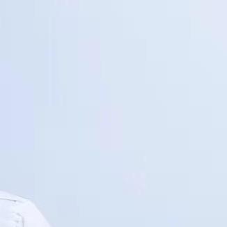 皮夹克配牛仔裤