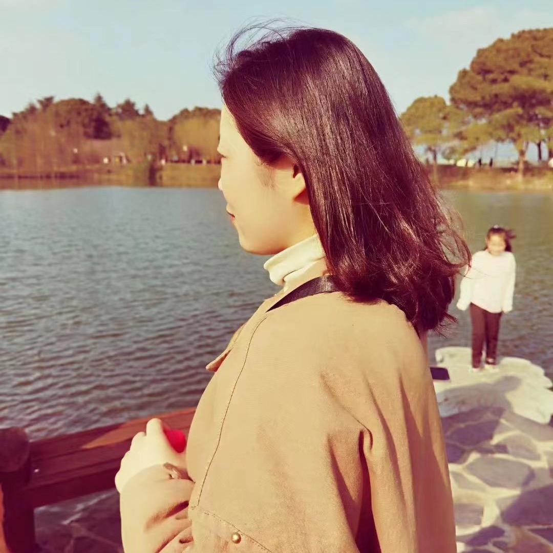 梅姐姐精品妈妈装