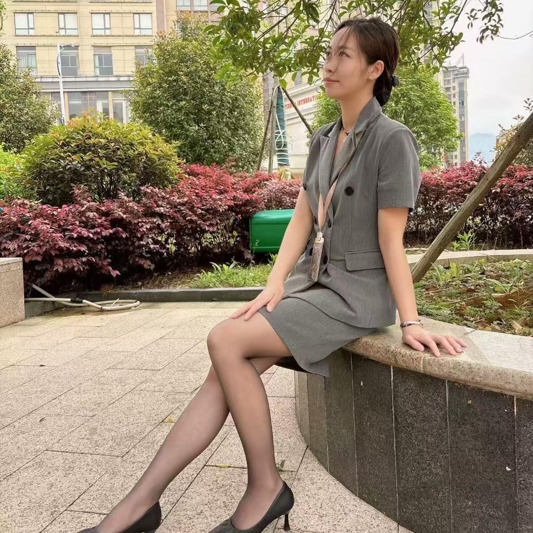 A新伟中央花园·张舒宁🏠