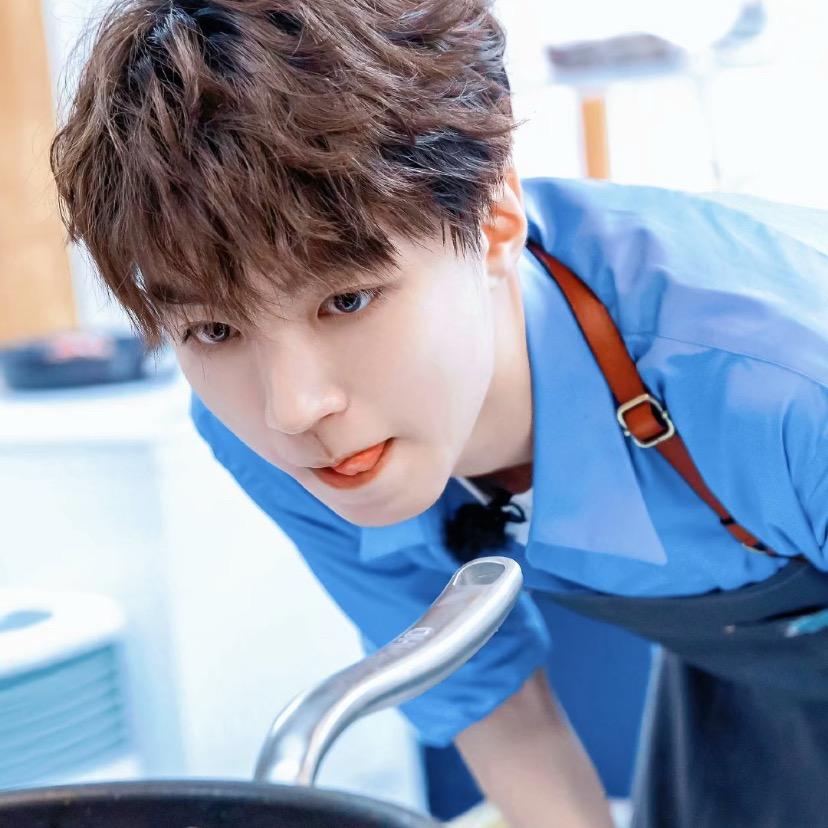 噜噜（id 看主页）