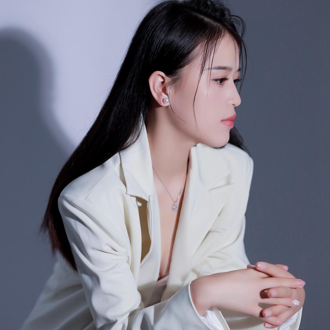 秀秀（皮肤管理）
