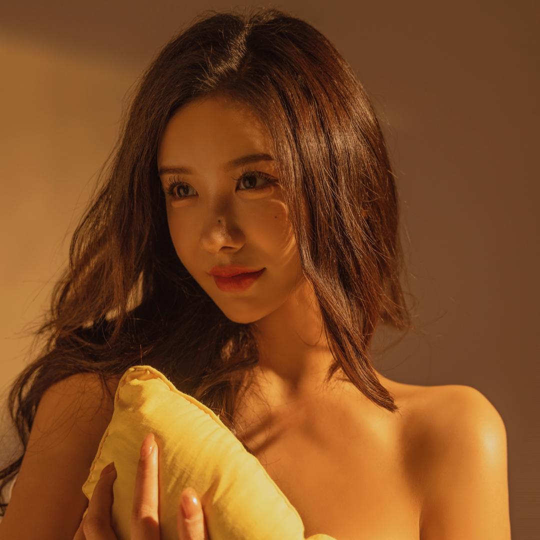 张含笑