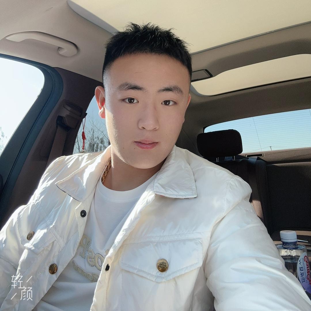 营口大石桥刘老板高端婚车