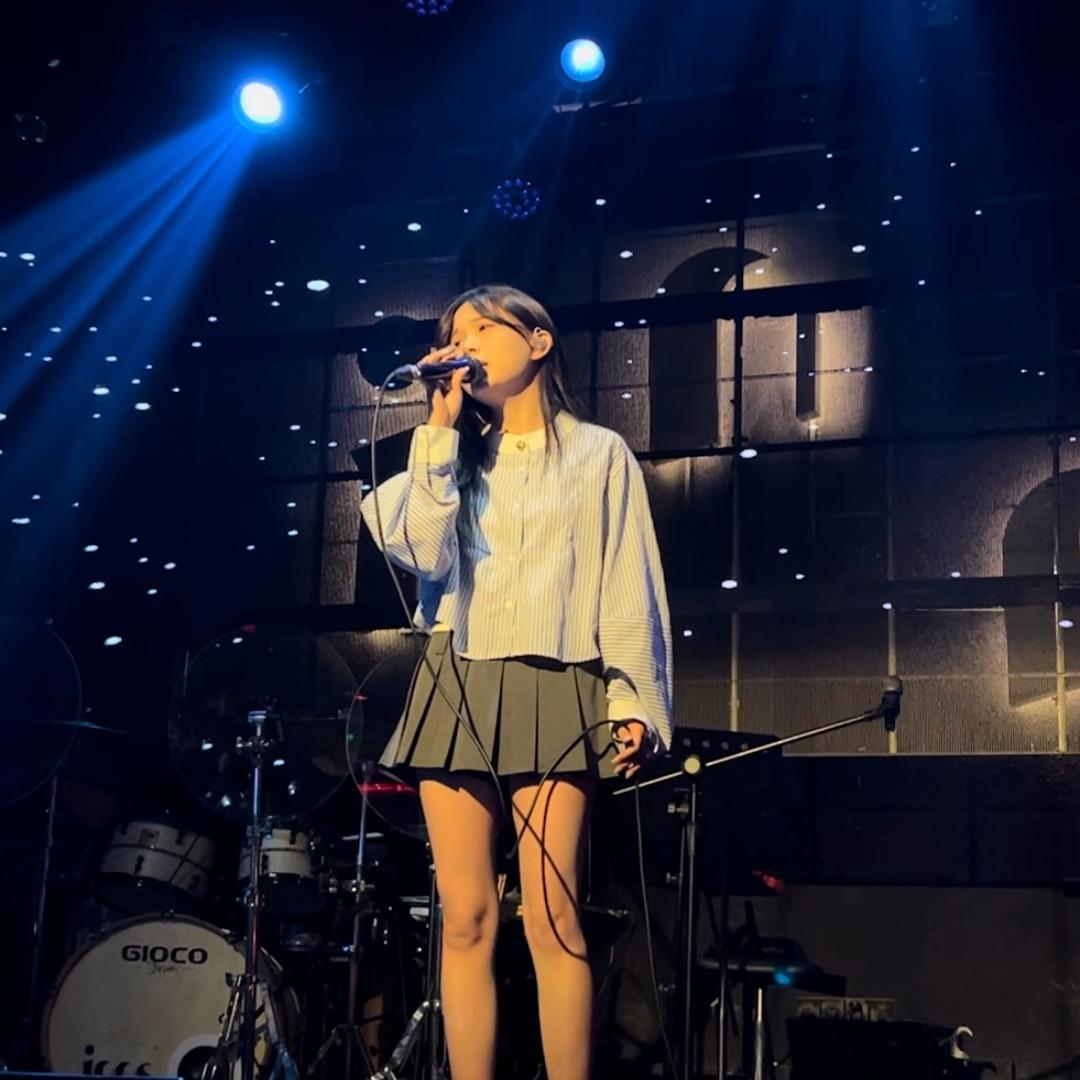 伴(不练出腹肌不改名)