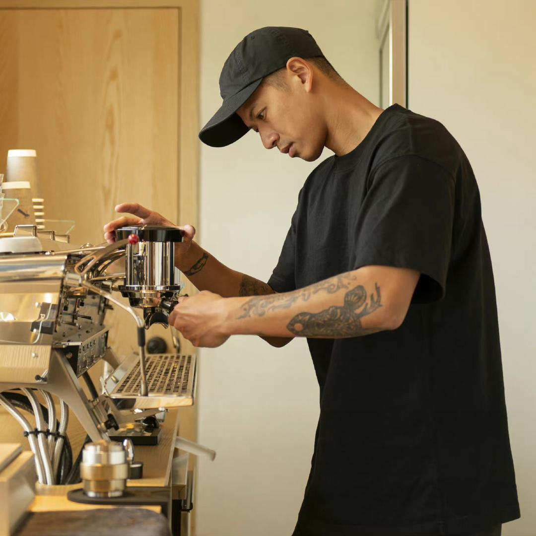 昆明男发馆小禹.（ 招学员）