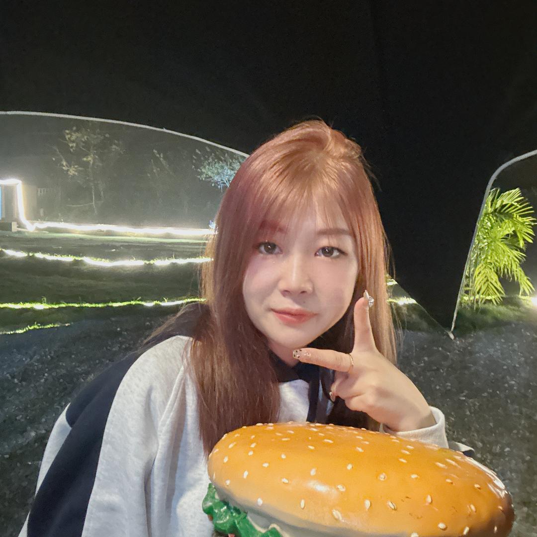 周周小可爱ZZ