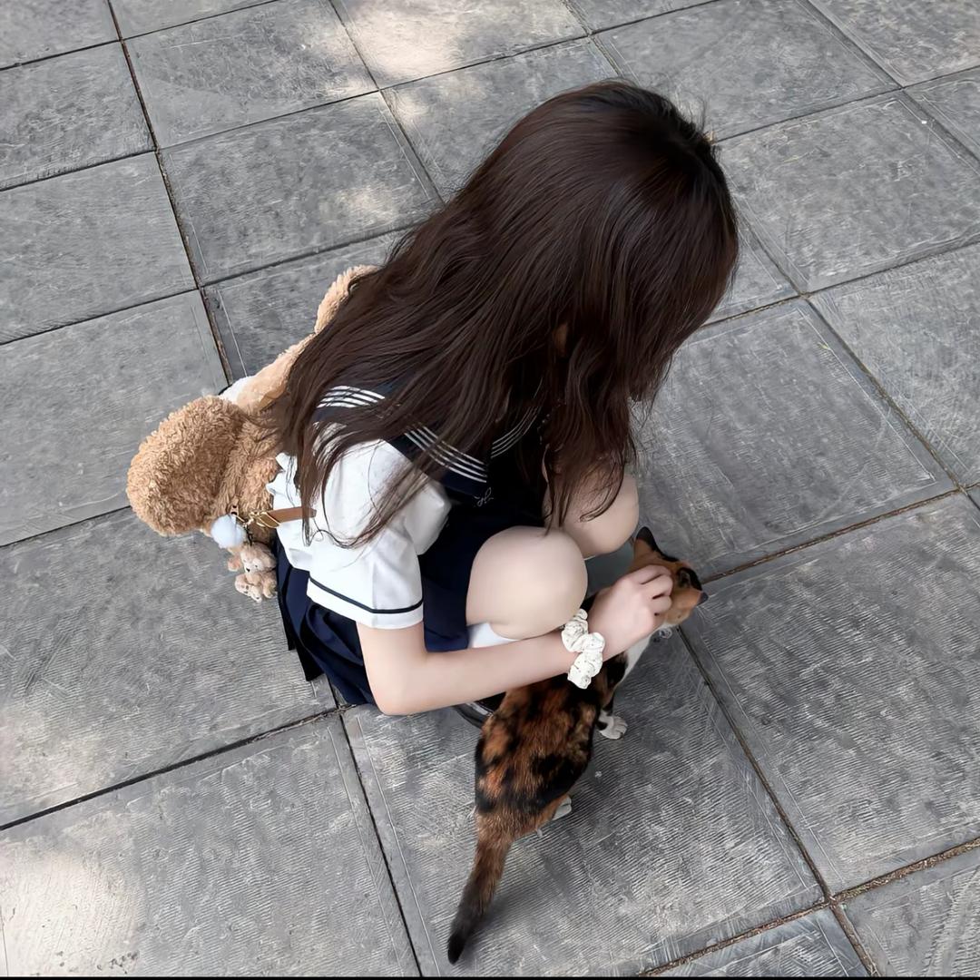 不吃🐟.