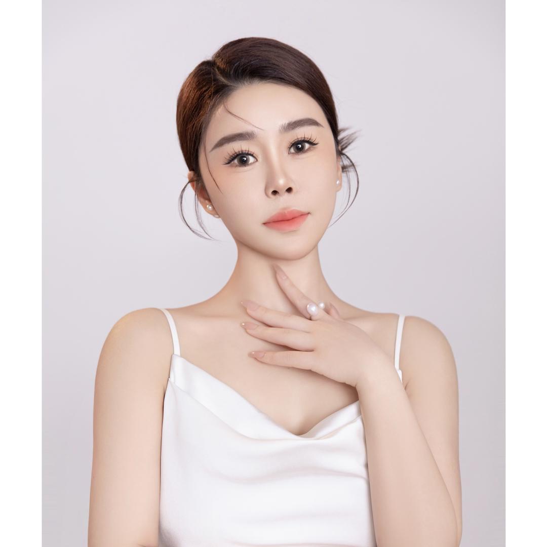 温县搞皮肤的小欣子