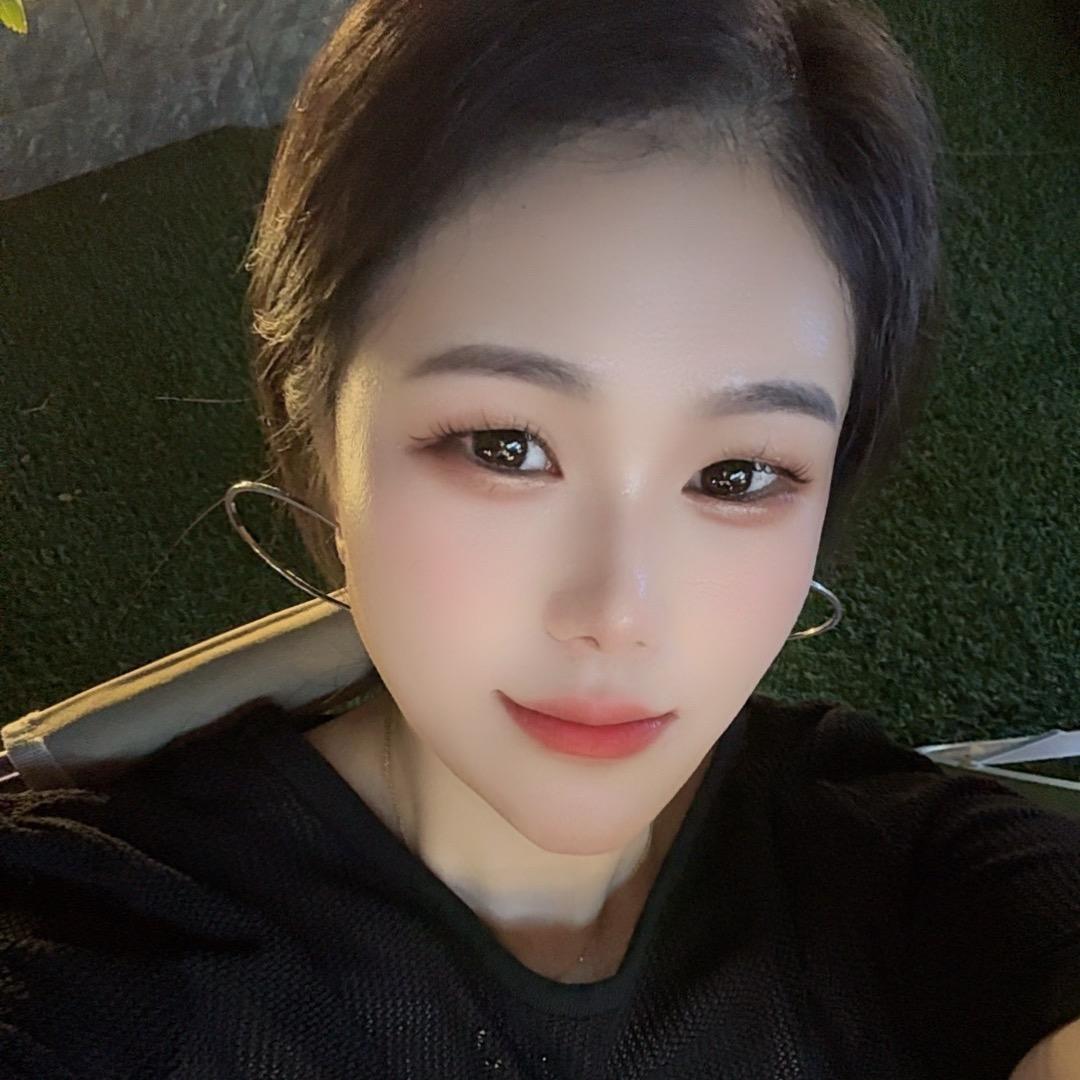 邹邹吖