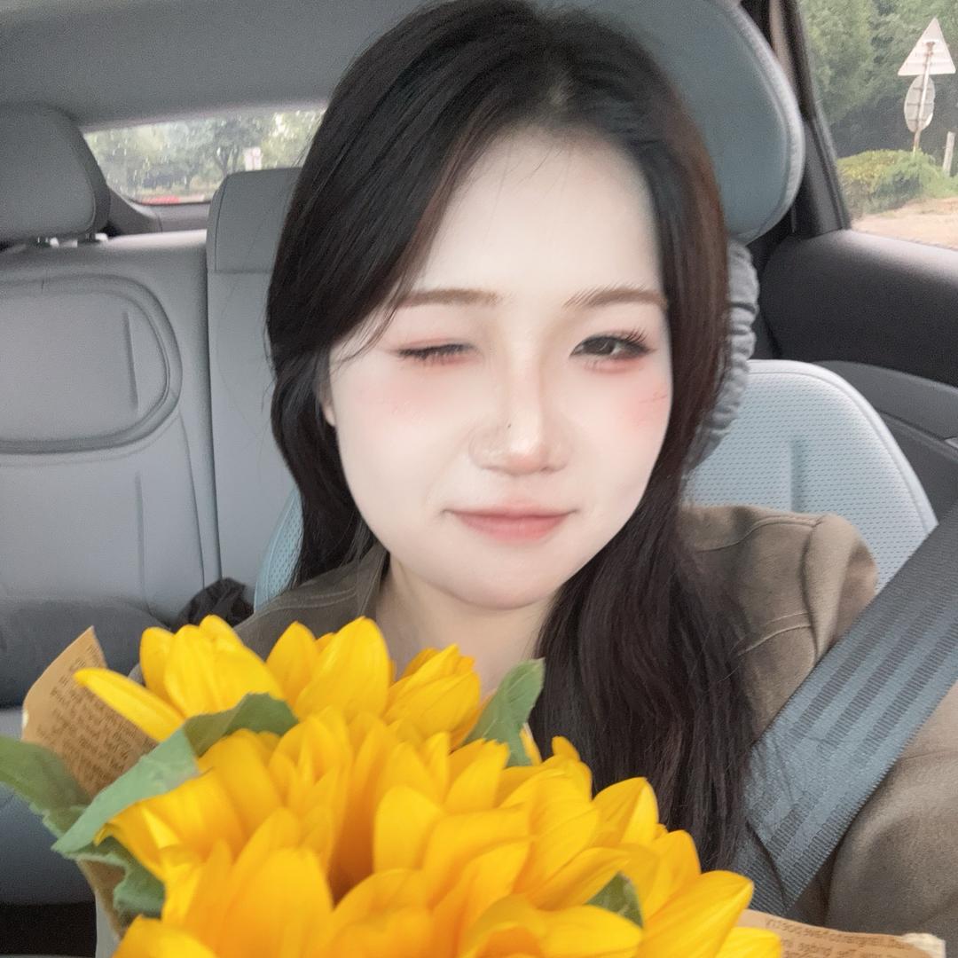 爱喝冰拿铁的杨琪❗️