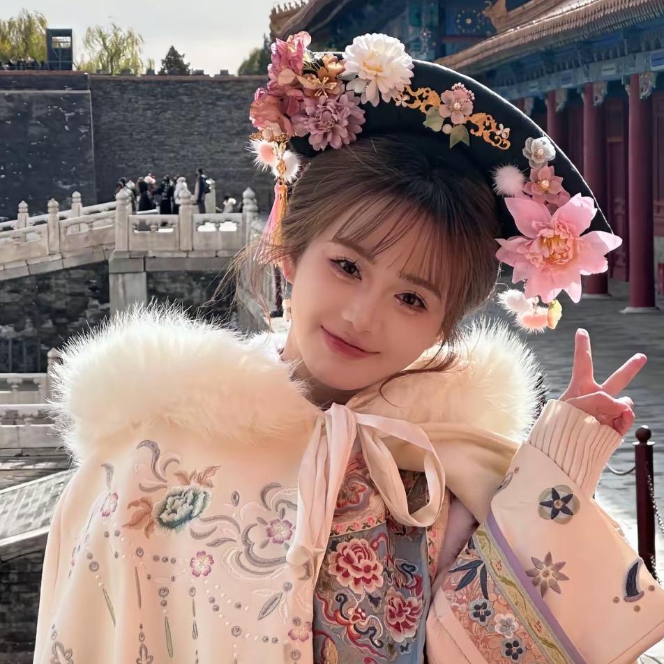 幸运小彗星🌠葵葵籽