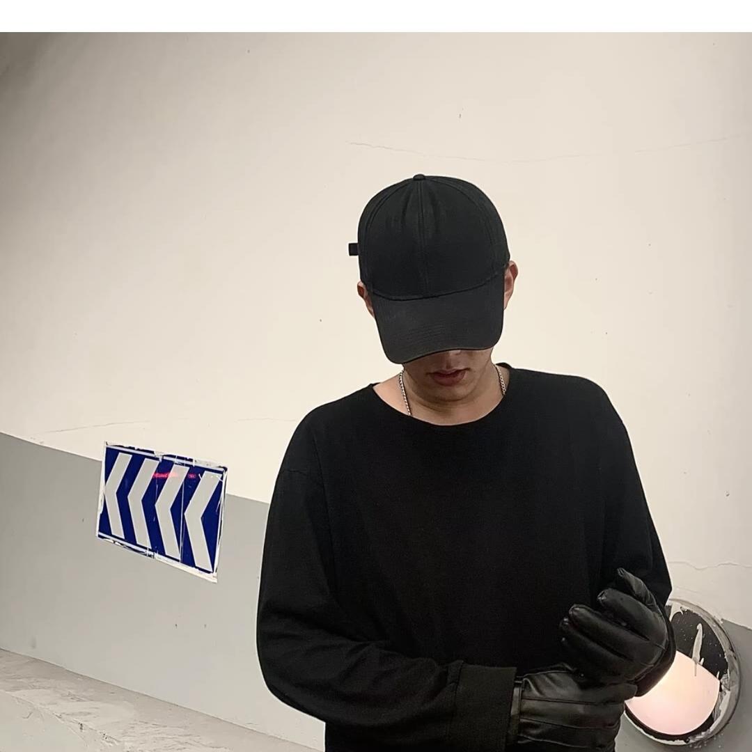 @、