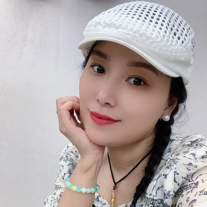 巴中沥雯姐（御凤甲柴火鸡，凤三姐椒麻鱼）