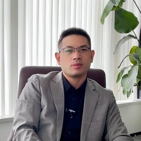 东哥专注全屋定制和门窗工厂