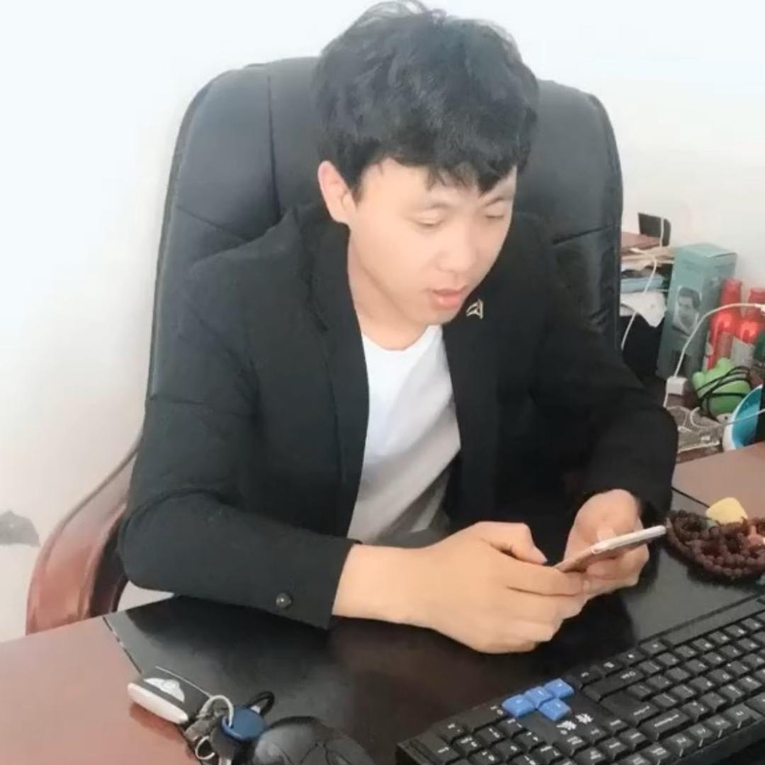 丁伟，回收废旧光伏板，暖壶内胆，触摸屏