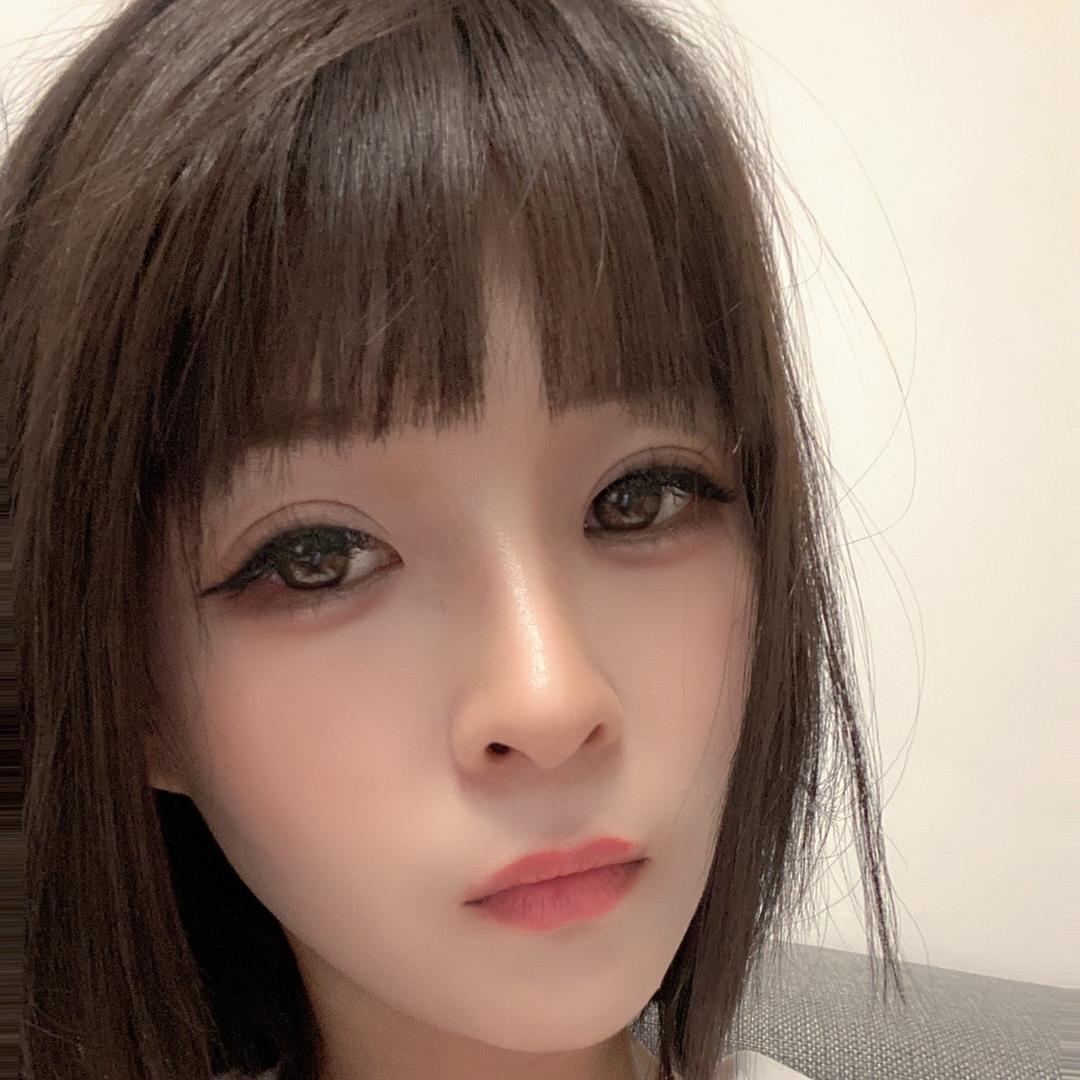 依依、