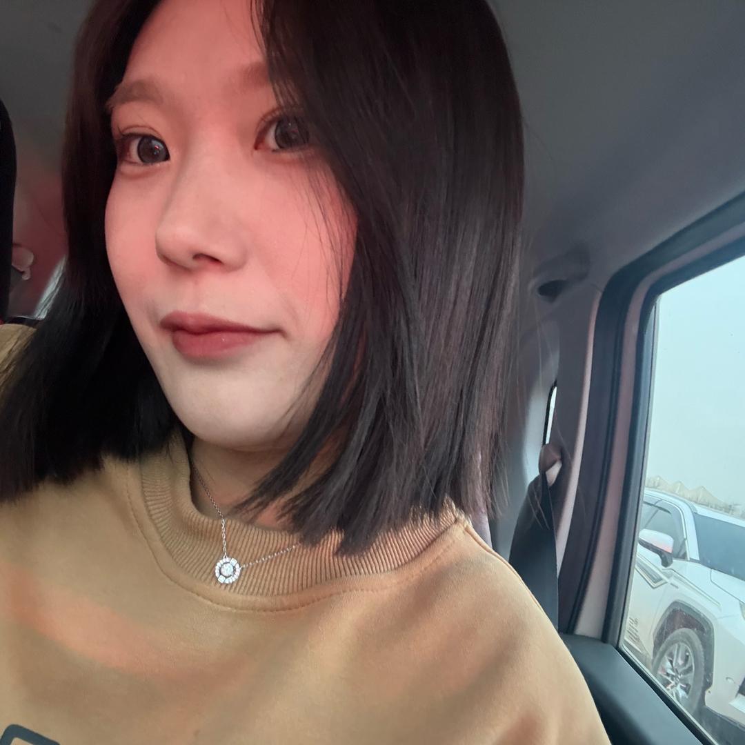 泡芙小姐💗