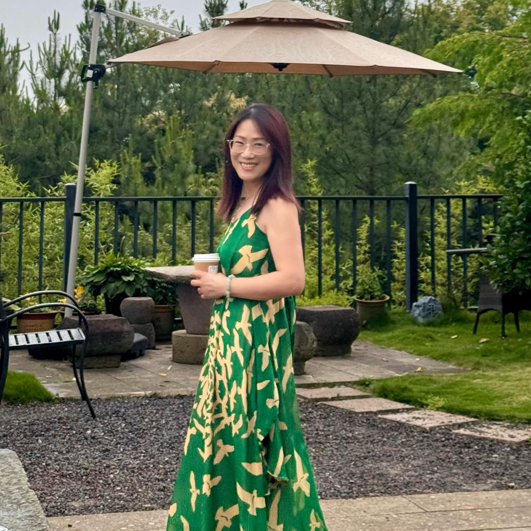 董小姐。