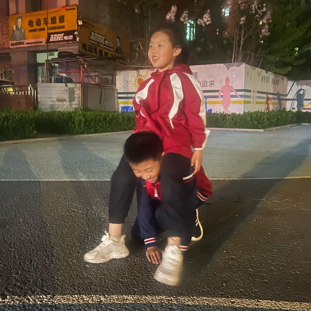 小左大右