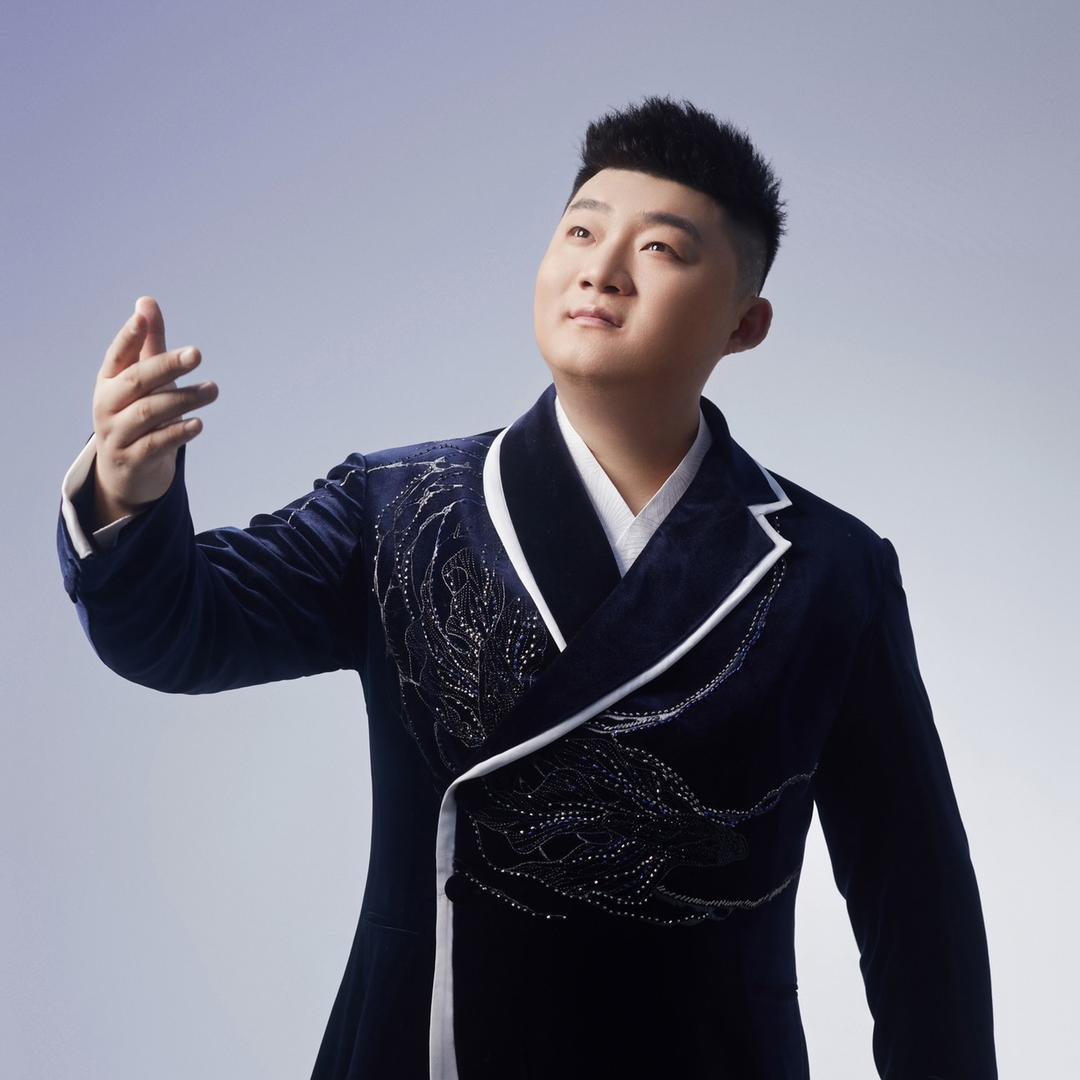 柳通青年男高音