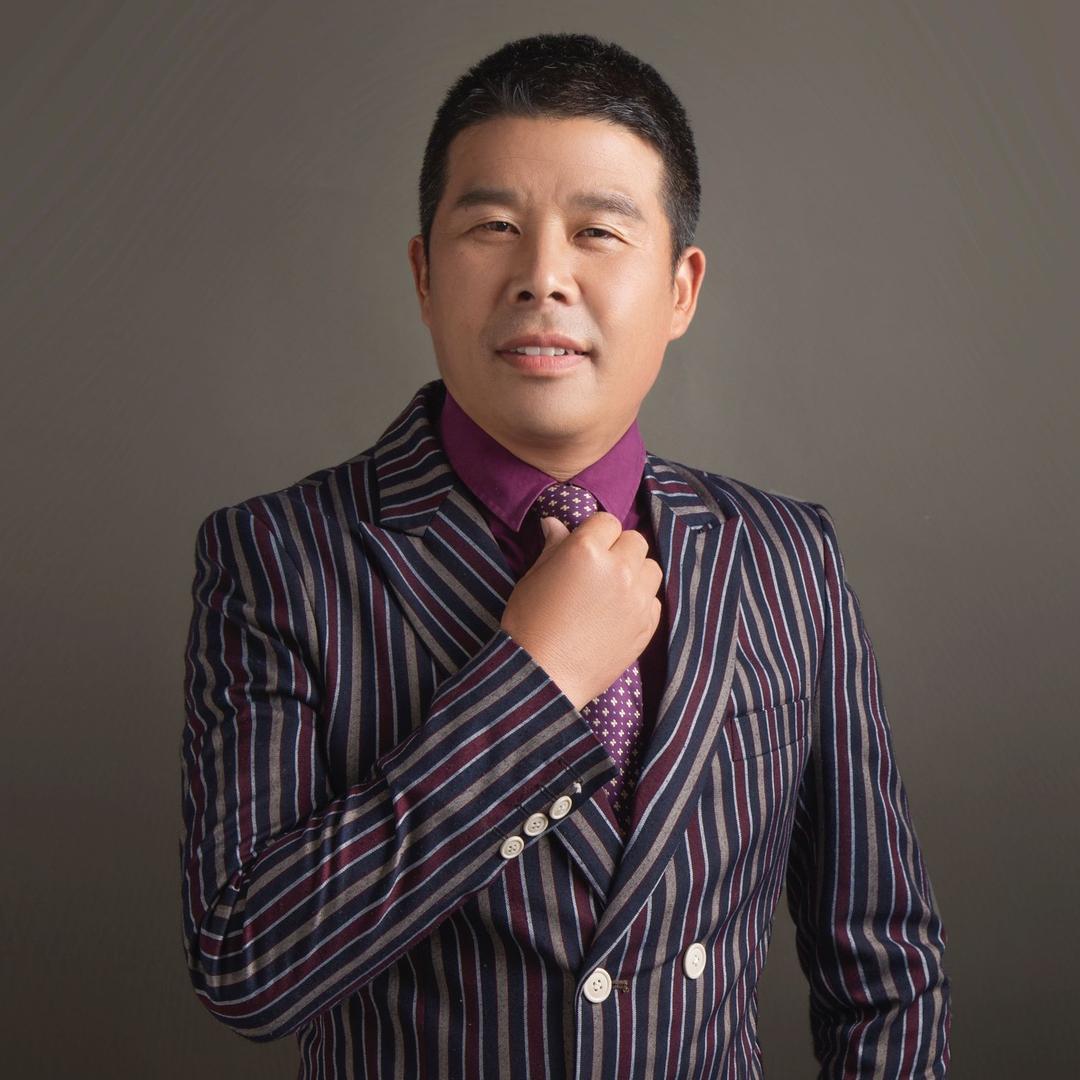 云飞扬鹏哥