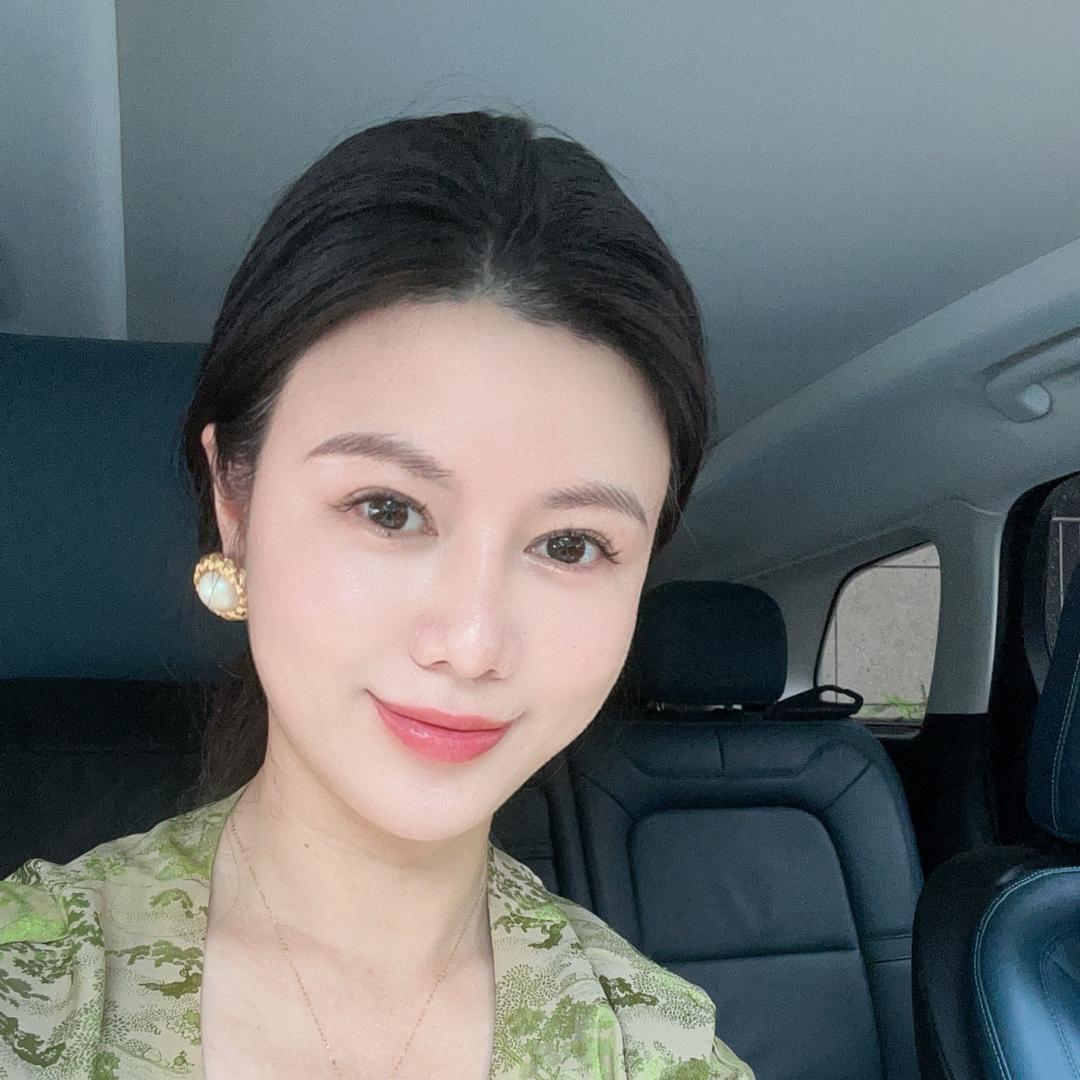 金山小姨(村花）
