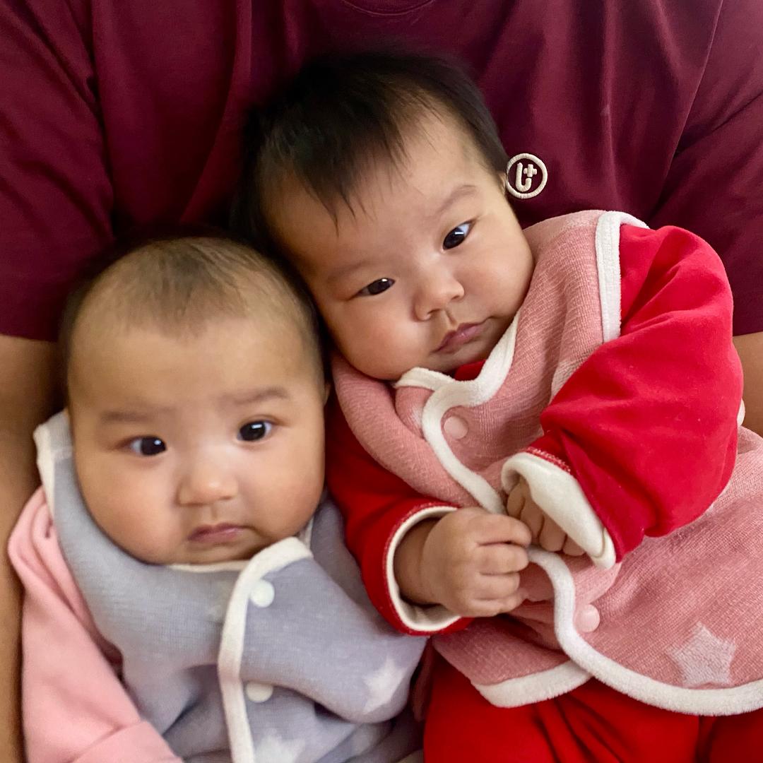 佳佳&沁沁（双胞胎姐妹）
