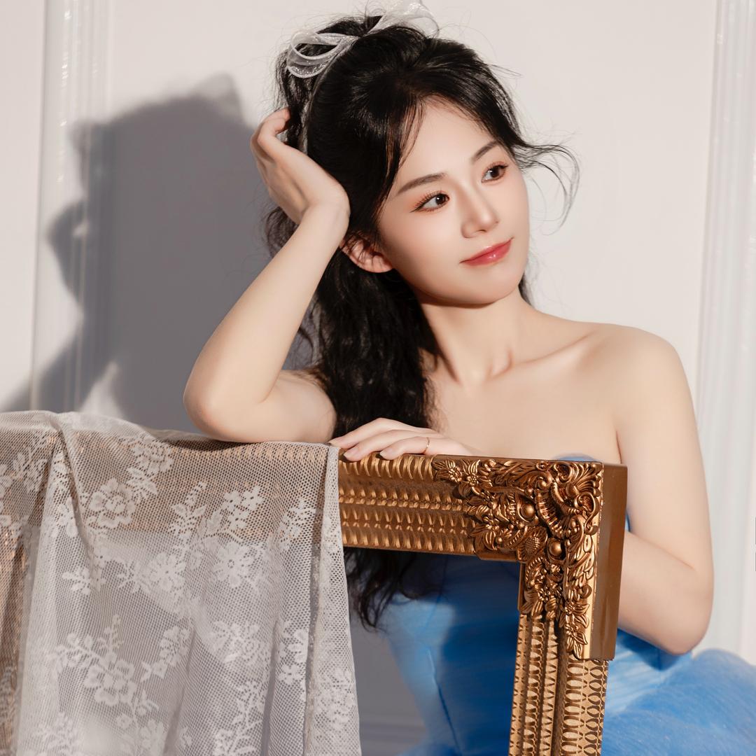 福州主持人月月