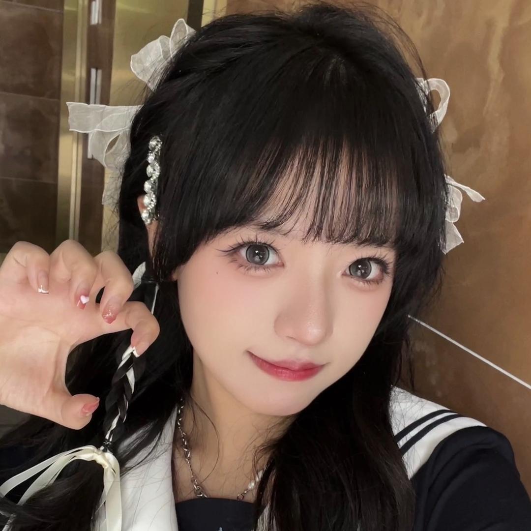 笑笑呀w