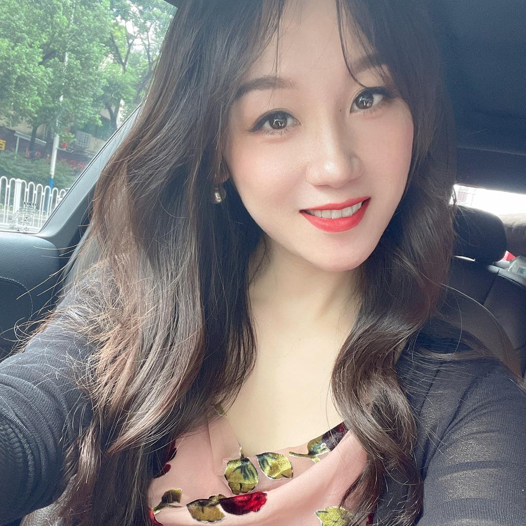黄小妞
