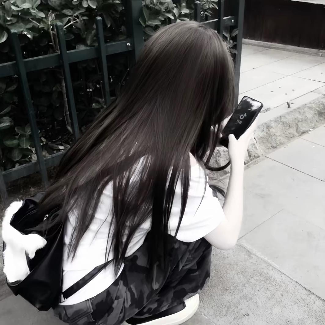 奕.