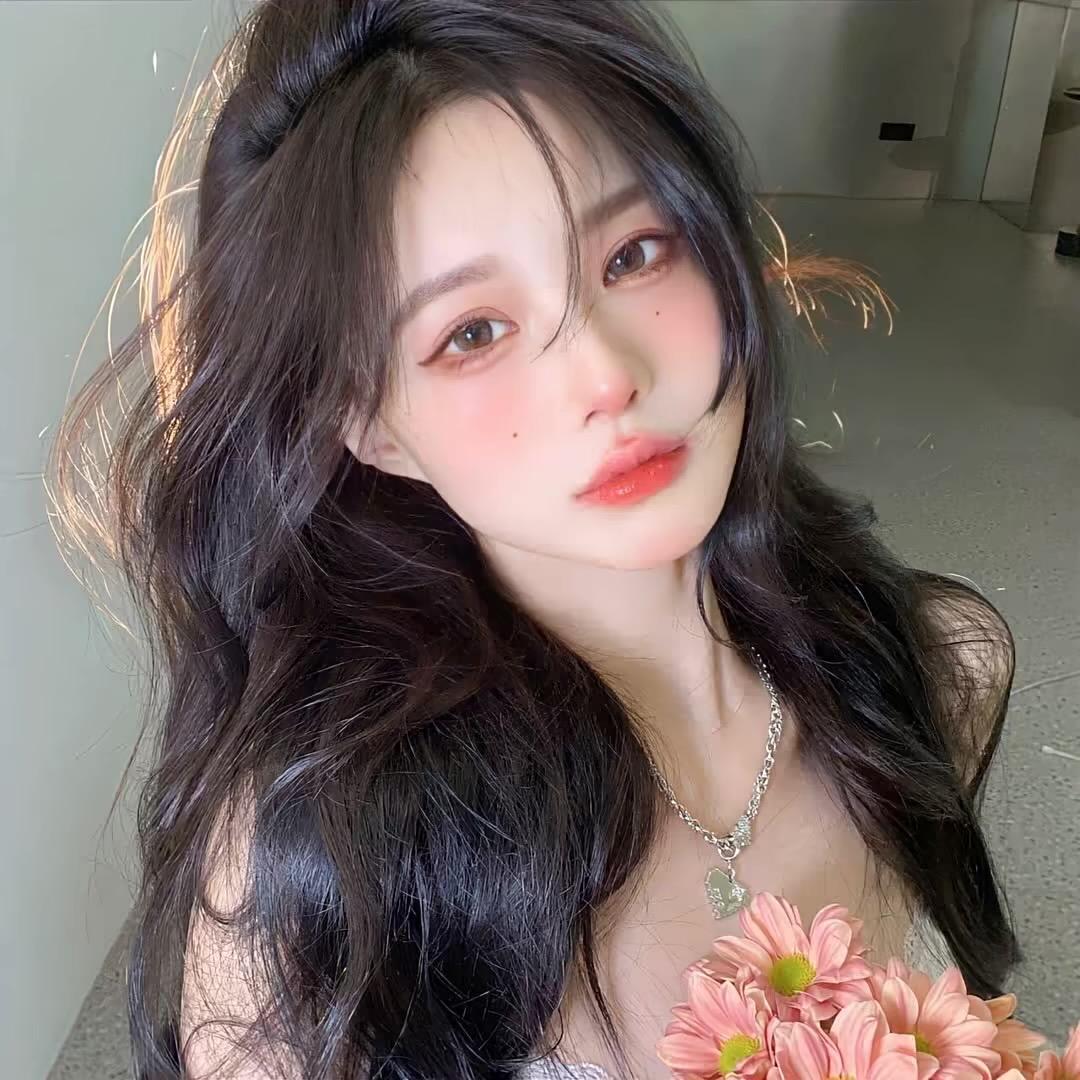 爱笑女孩👧