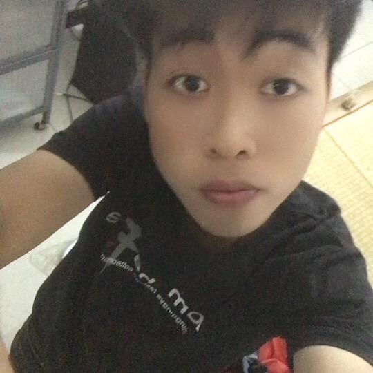 Dj低仔