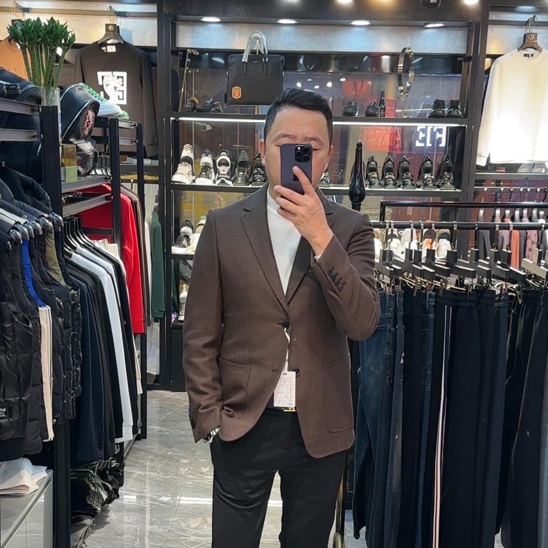 梦娜德拉品牌男装GVC 上海