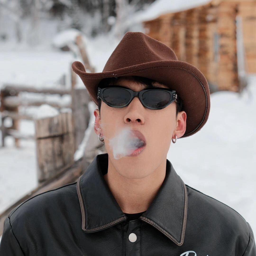 Weekend的商业版图