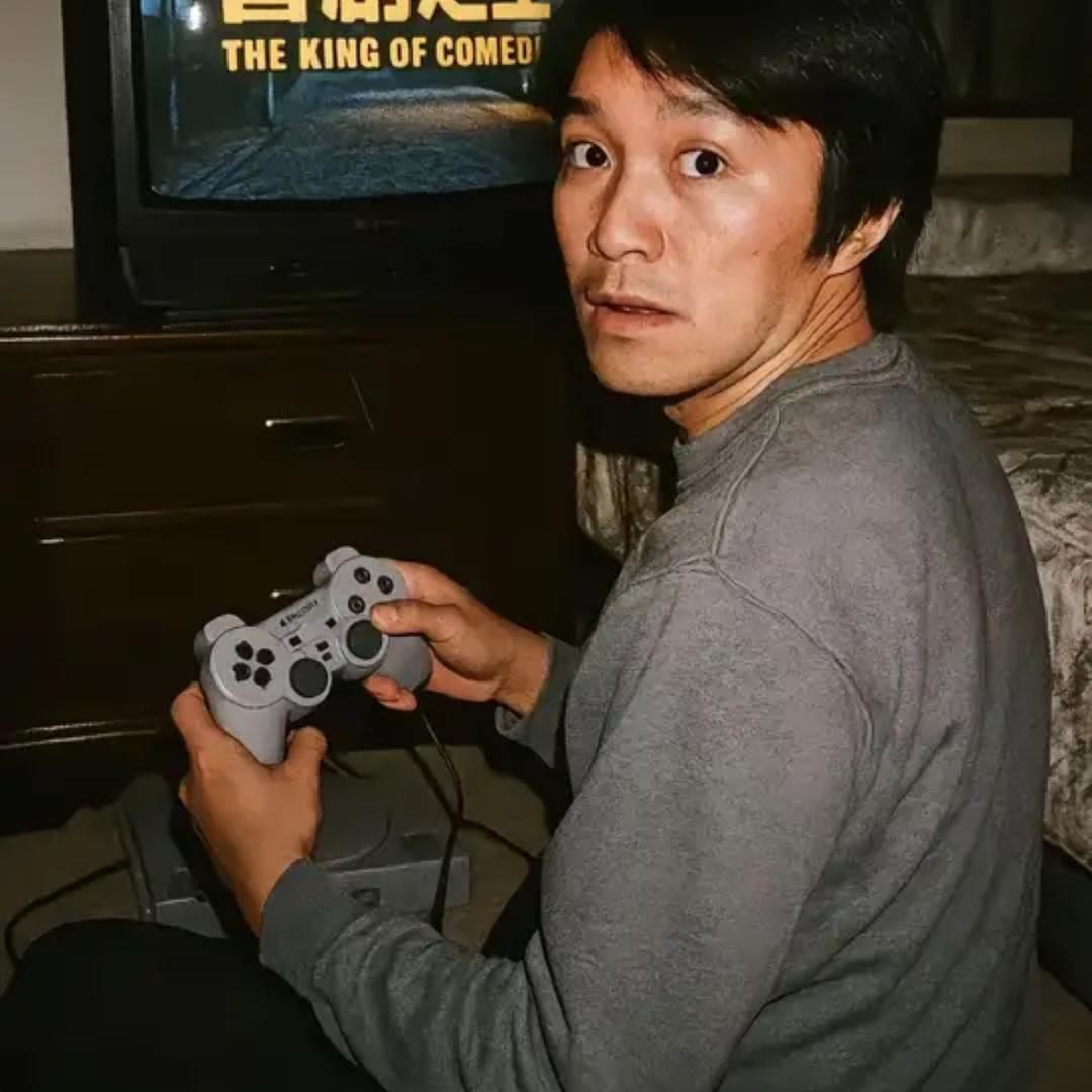 坤先生
