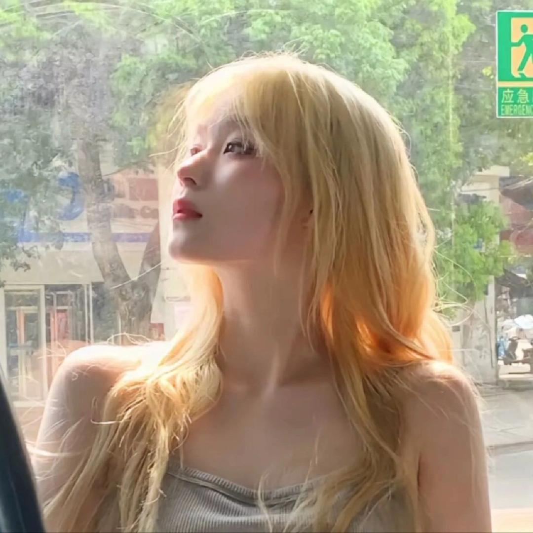由纪