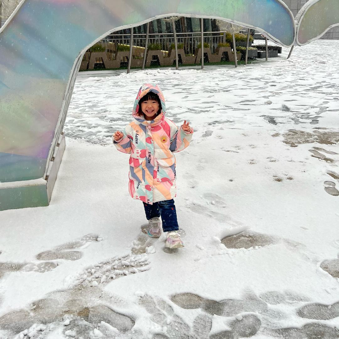 人生何處不相冯