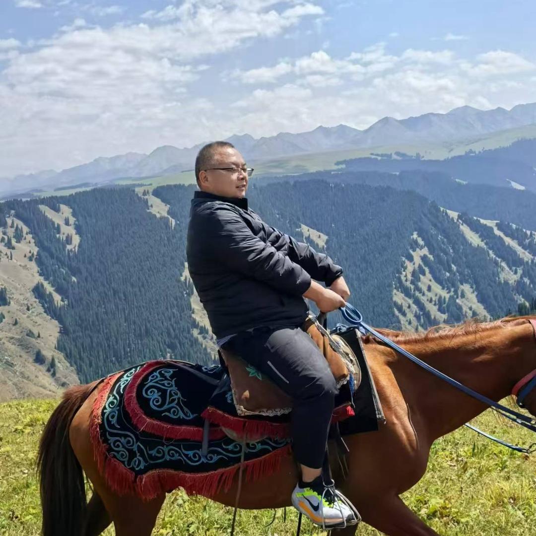 李魁-河南兴魁安防批发中心