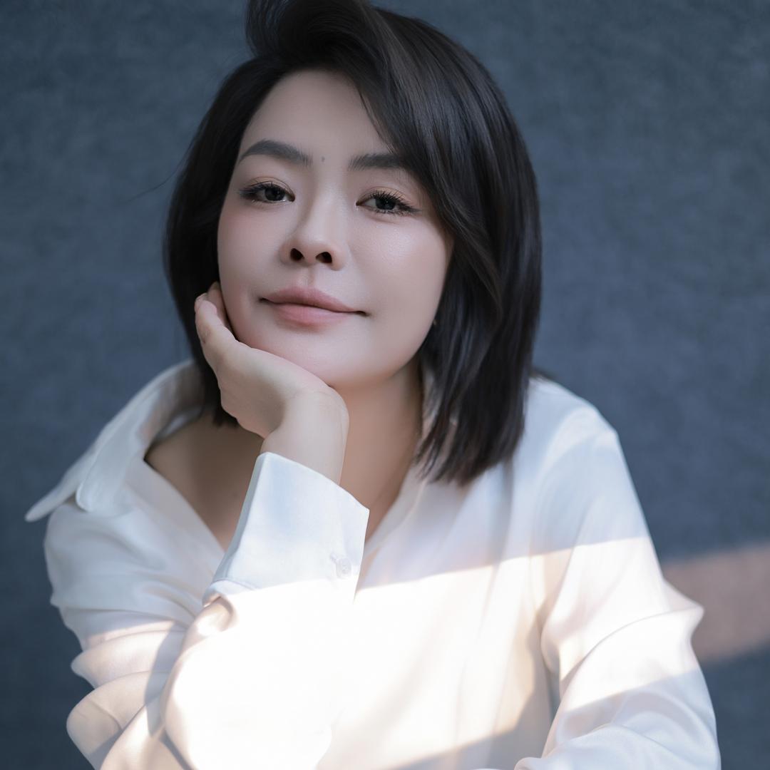 株洲华丽芊亿女装批发