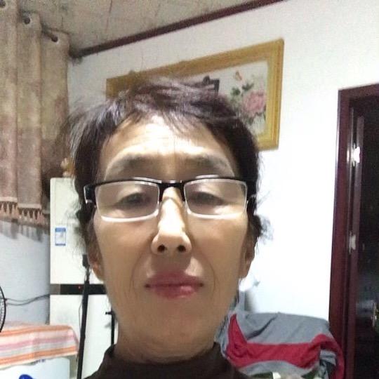 桃子艺喆奶奶