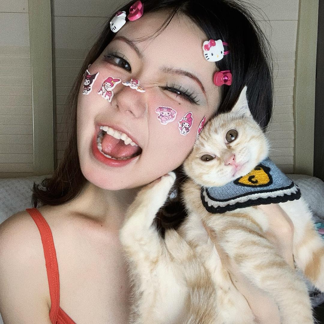 沐泽晴子