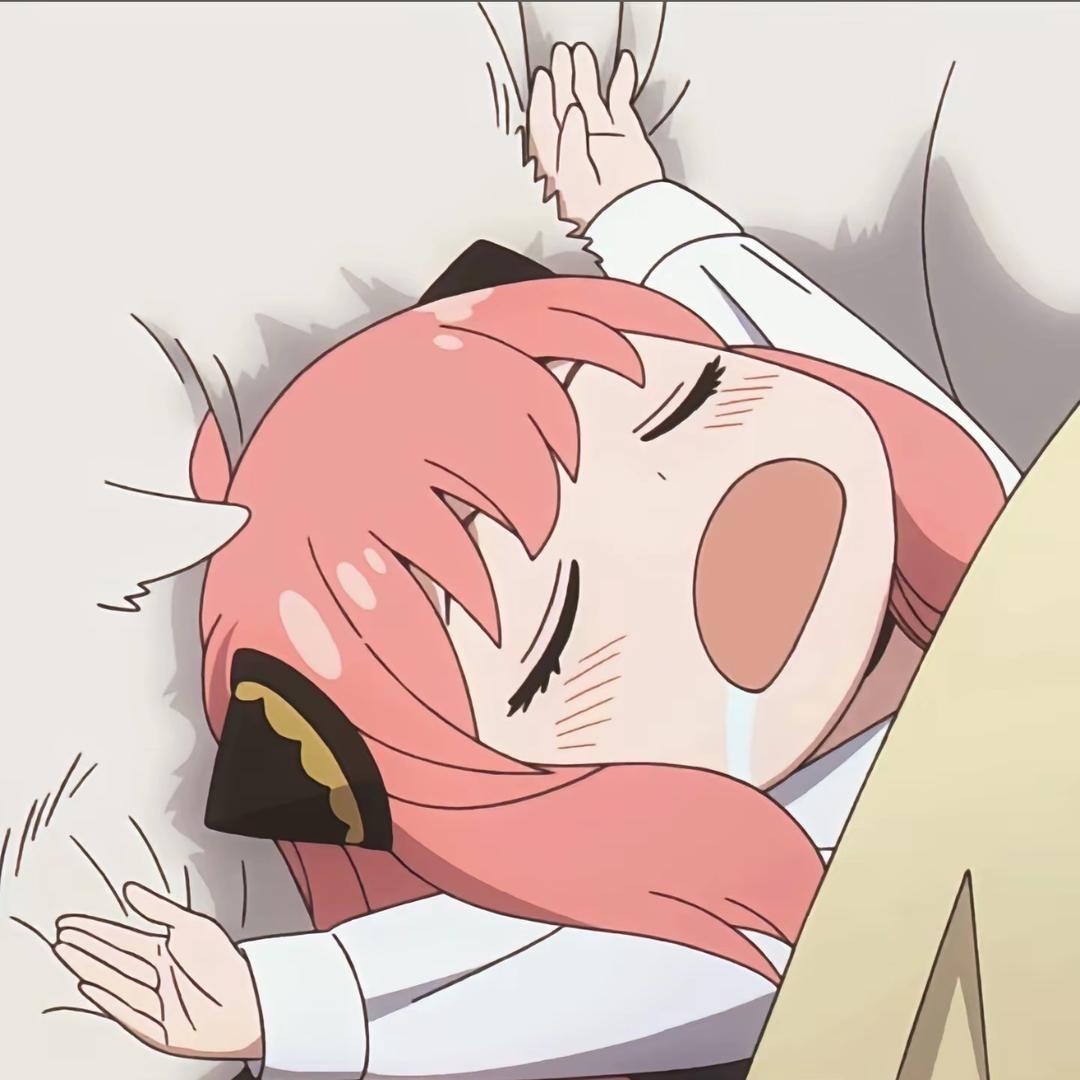 灰太狼cos喜羊羊被美羊羊扇了一巴掌