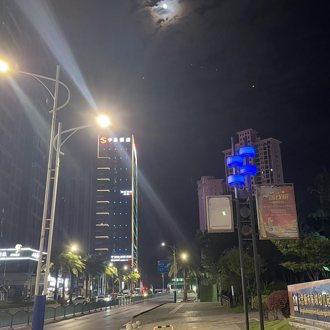 太阳☀️哥哥
