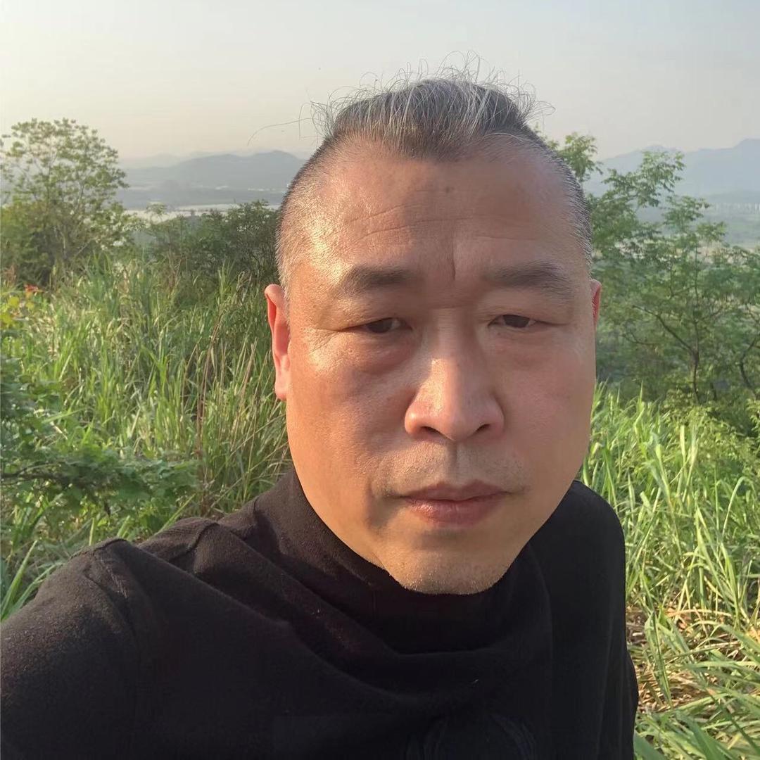 龙哥钓鱼