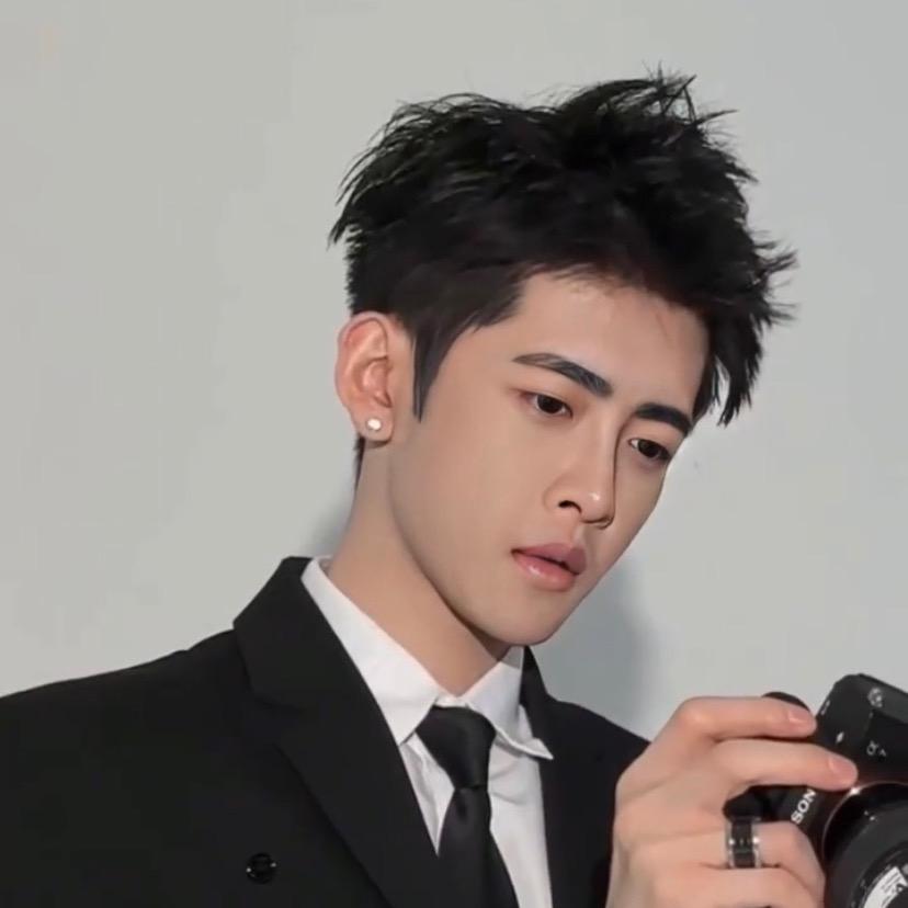 宝藏男孩允末